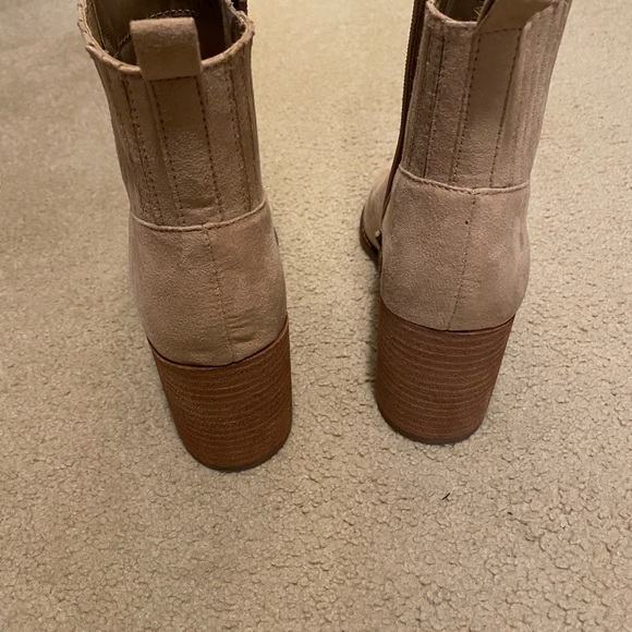 Steve Madden booties tan 7.5 - Picture 3 of 6
